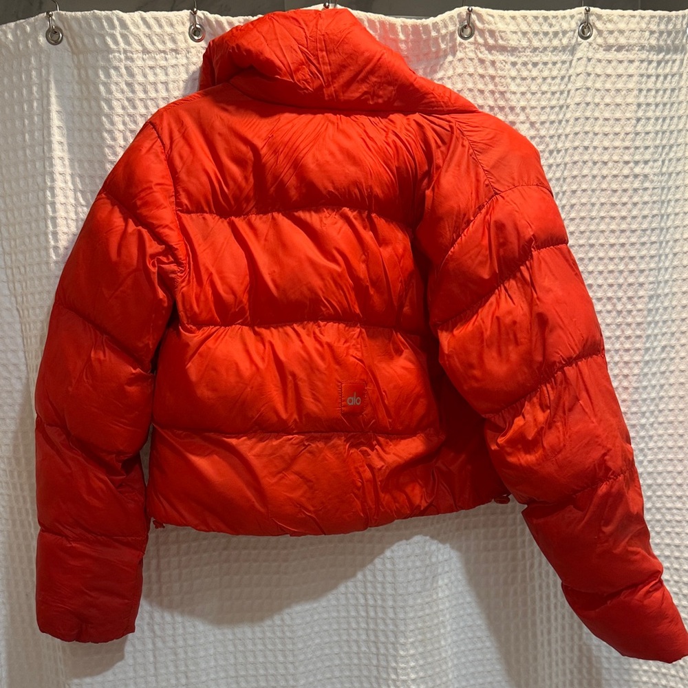 ALO Yoga Red Gold Rush Puffer - Picture 9 of 9